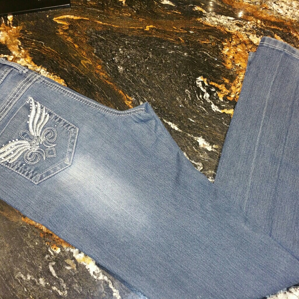 Earl Straight Leg Jeans♡
